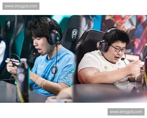 英锦赛直播盛宴全面开启顶尖球手巅峰对决精彩一触即发